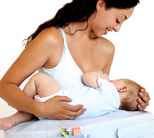 Подушка для кормления ребенка