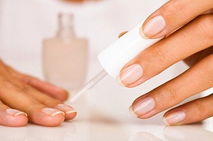 уход за ногтями